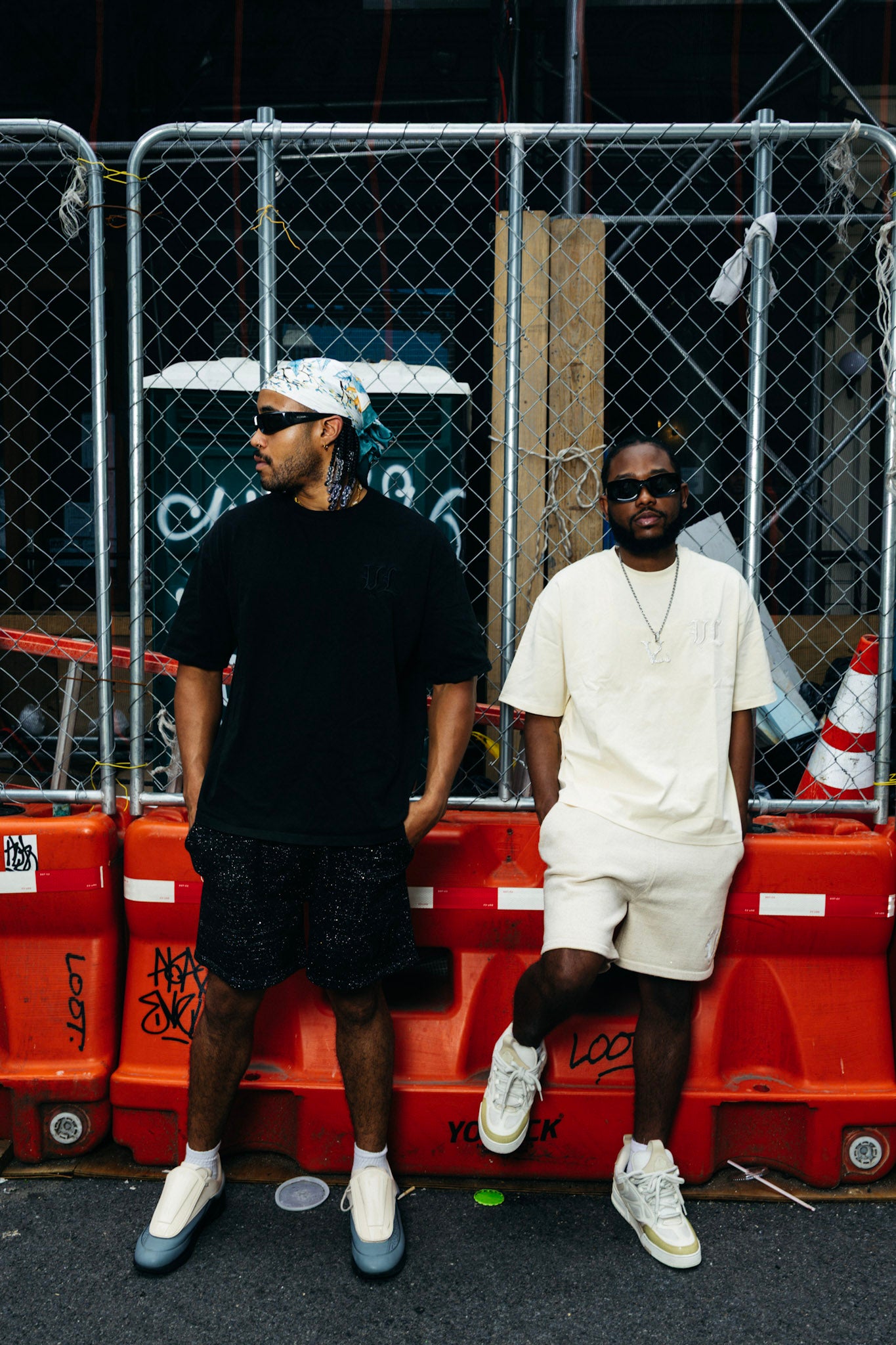 Emblem Boucle Short- Black